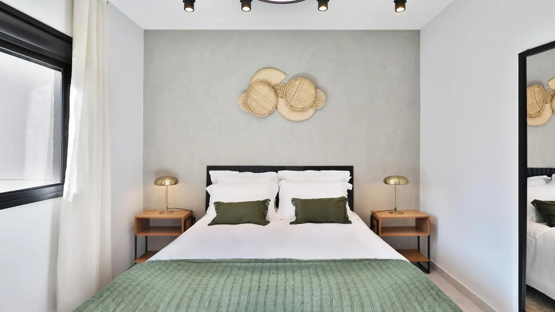 Feel Sampa Vila Olimpia Flats location